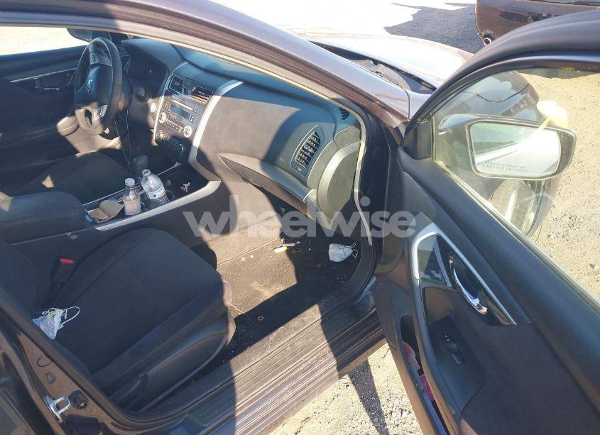 Photo 5 of 2013 Nissan Altima 2.5 S (VIN 1N4AL3AP2DC201918)