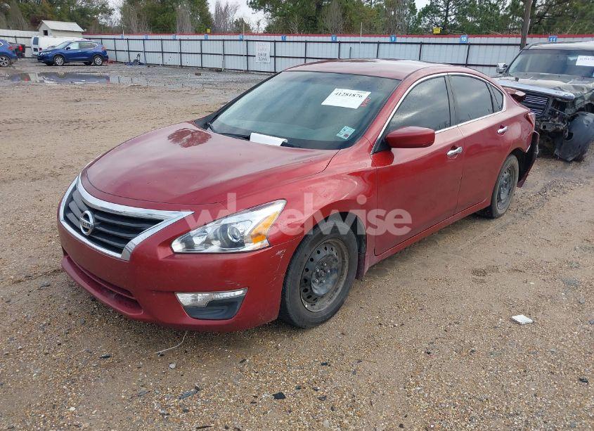 Photo 2 of 2013 Nissan Altima 2.5 S (VIN 1N4AL3AP2DC216077)