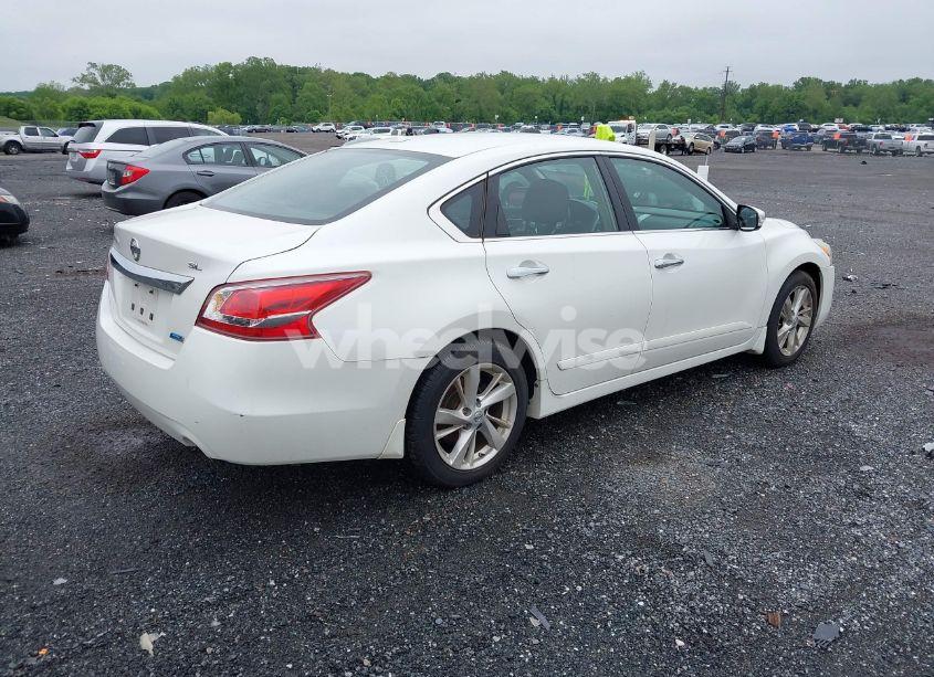 Photo 4 of 2013 Nissan Altima 2.5 SL (VIN 1N4AL3AP2DC249483)