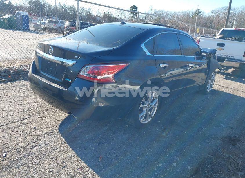 Photo 4 of 2013 Nissan Altima 2.5 SV (VIN 1N4AL3AP2DC261861)