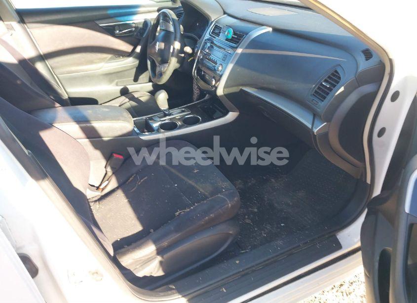 Photo 5 of 2013 Nissan Altima 2.5 S (VIN 1N4AL3AP2DC265053)