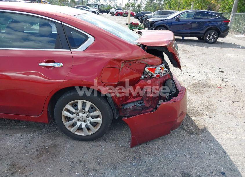 Photo 6 of 2013 Nissan Altima 2.5 S (VIN 1N4AL3AP2DC283228)