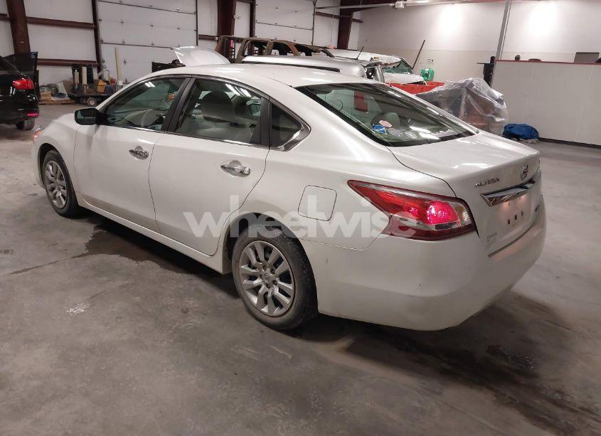 Photo 3 of 2013 Nissan Altima 2.5 S (VIN 1N4AL3AP2DC296061)