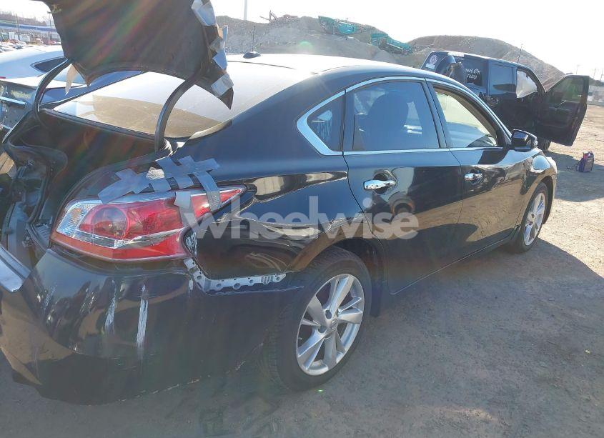 Photo 4 of 2013 Nissan Altima 2.5 SV (VIN 1N4AL3AP2DC905133)