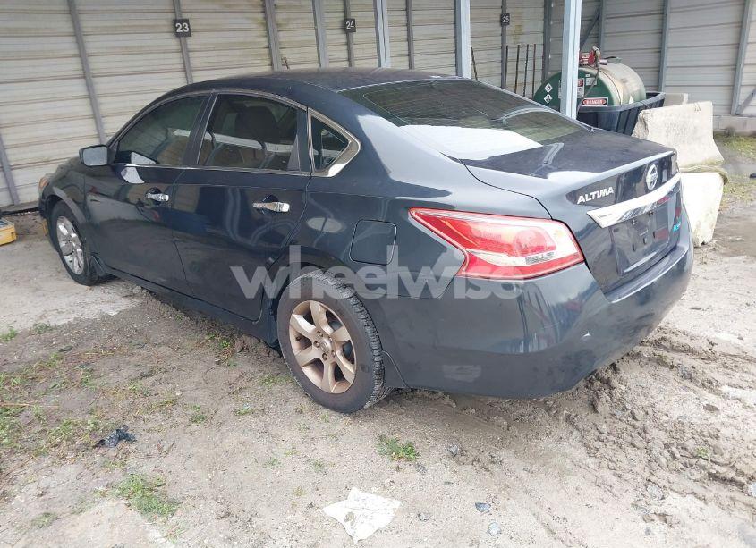 Photo 3 of 2013 Nissan Altima 2.5 S (VIN 1N4AL3AP2DC916617)