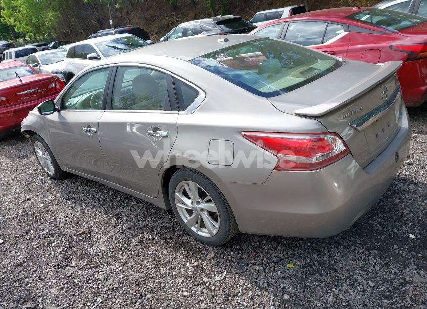 Photo 3 of 2013 Nissan Altima 2.5 SV (VIN 1N4AL3AP2DN434914)
