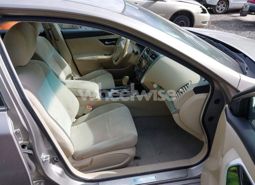 Photo 5 of 2013 Nissan Altima 2.5 SV (VIN 1N4AL3AP2DN434914)