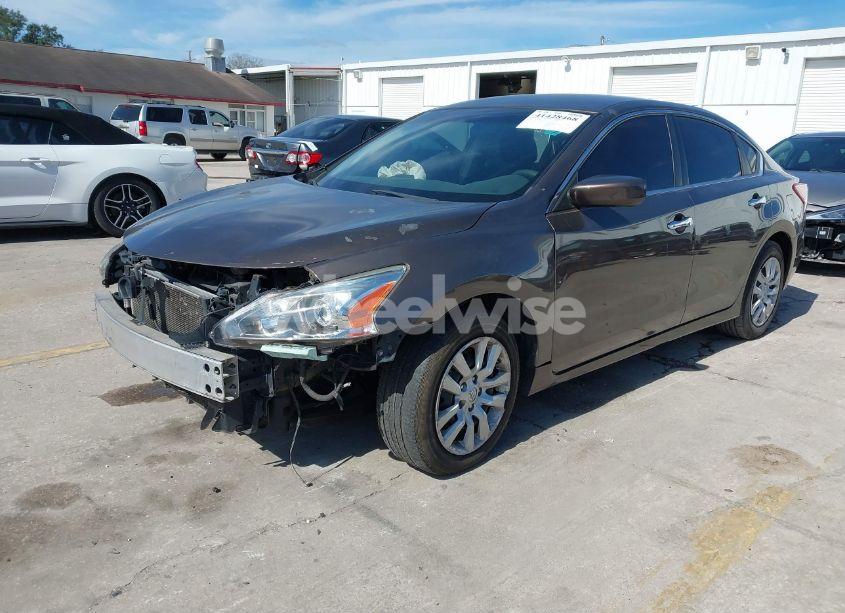 Photo 2 of 2013 Nissan Altima 2.5 (VIN 1N4AL3AP2DN448392)