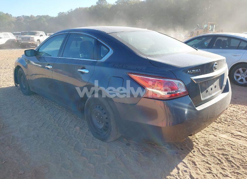 Photo 3 of 2013 Nissan Altima 2.5 S (VIN 1N4AL3AP2DN448845)