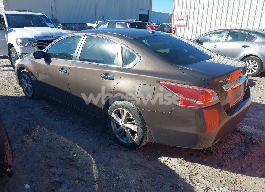 Photo 3 of 2013 Nissan Altima 2.5 SV (VIN 1N4AL3AP2DN467685)
