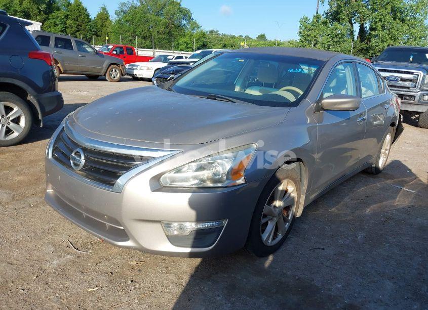 Photo 2 of 2013 Nissan Altima 2.5 SV (VIN 1N4AL3AP2DN472742)