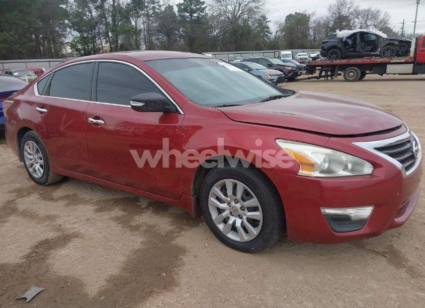 2013 Nissan Altima 2.5 S (VIN 1N4AL3AP2DN479710) main photo