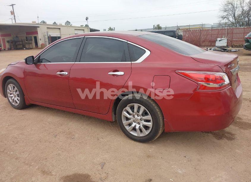 Photo 3 of 2013 Nissan Altima 2.5 S (VIN 1N4AL3AP2DN479710)