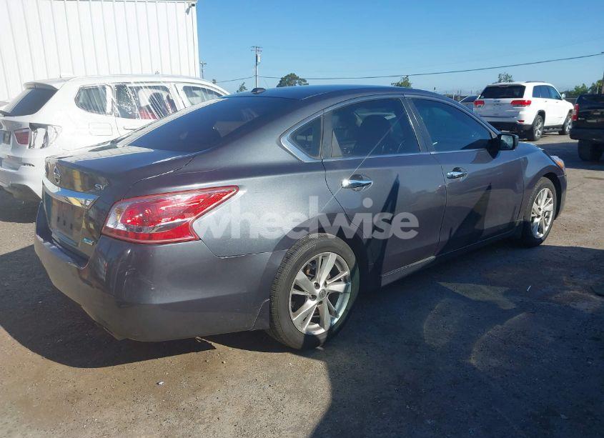 Photo 4 of 2013 Nissan Altima 2.5 SV (VIN 1N4AL3AP2DN502449)