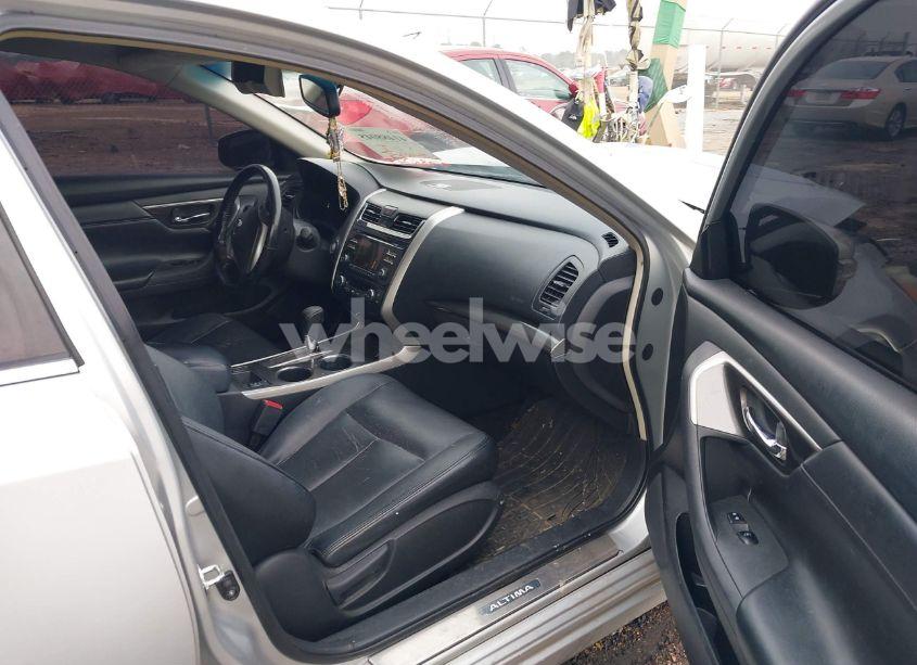 Photo 5 of 2013 Nissan Altima 2.5 SL (VIN 1N4AL3AP2DN547150)