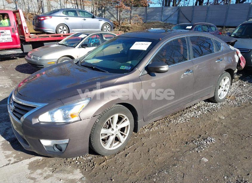 Photo 2 of 2013 Nissan Altima 2.5 SL (VIN 1N4AL3AP2DN552512)