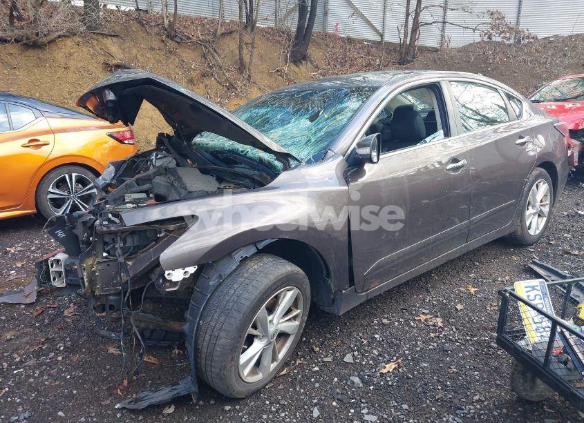 Photo 2 of 2014 Nissan Altima 2.5 SL (VIN 1N4AL3AP2EC109550)