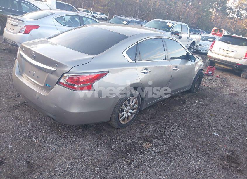 Photo 4 of 2014 Nissan Altima 2.5 S (VIN 1N4AL3AP2EC109838)