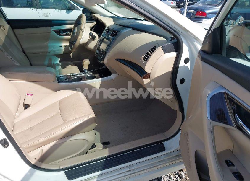 Photo 5 of 2014 Nissan Altima 2.5 SL (VIN 1N4AL3AP2EC117079)