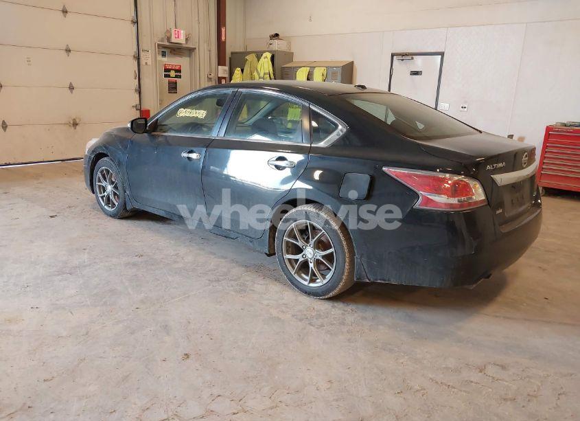 Photo 3 of 2014 Nissan Altima 2.5 SV (VIN 1N4AL3AP2EC142581)