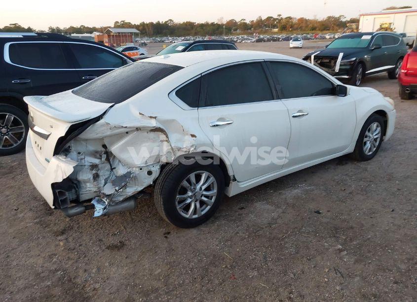Photo 4 of 2014 Nissan Altima 2.5 S (VIN 1N4AL3AP2EC154357)