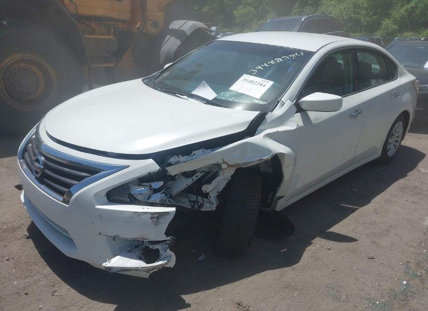 Photo 2 of 2014 Nissan Altima 2.5 S (VIN 1N4AL3AP2EC155170)