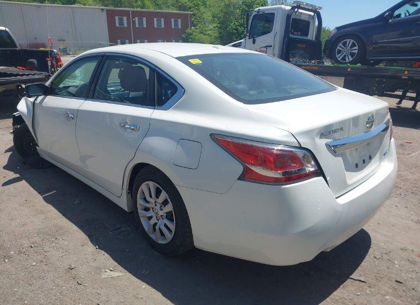 Photo 3 of 2014 Nissan Altima 2.5 S (VIN 1N4AL3AP2EC155170)