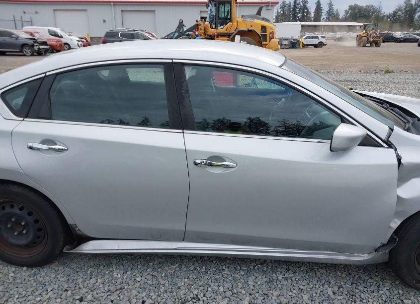 Photo 13 of 2014 Nissan Altima 2.5 S (VIN 1N4AL3AP2EC187536)