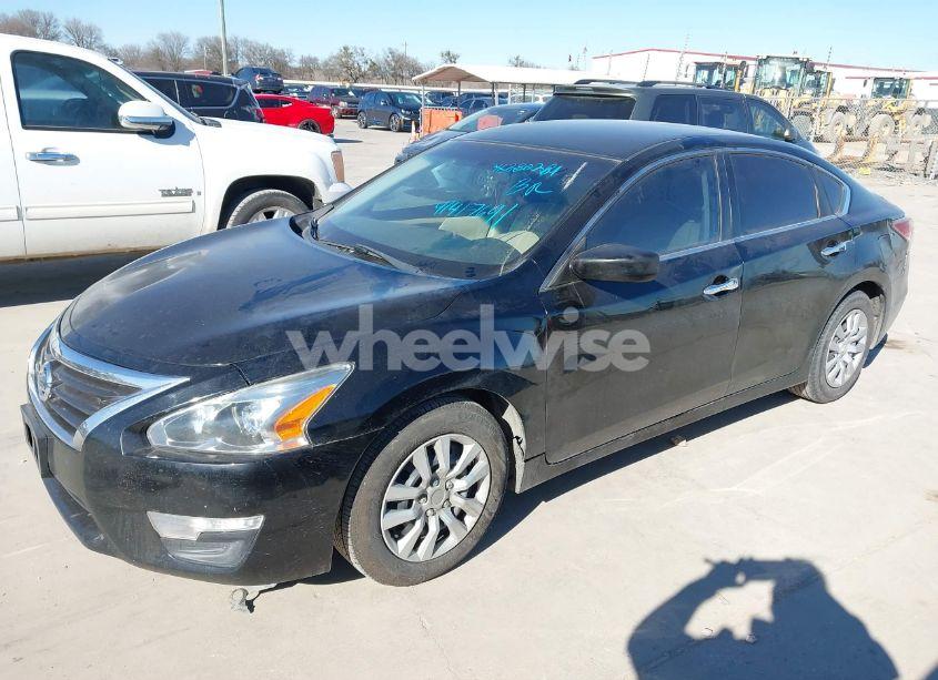 Photo 2 of 2014 Nissan Altima 2.5/2.5 S/2.5 SL/2.5 SV (VIN 1N4AL3AP2EC203458)