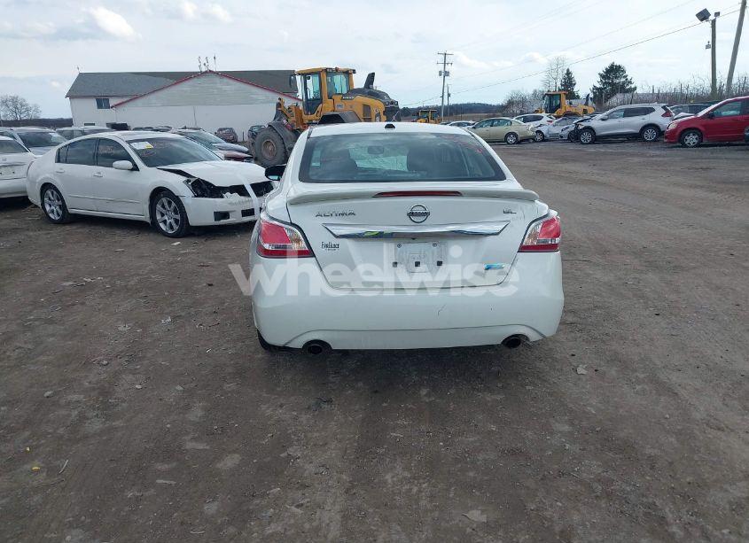 Photo 16 of 2014 Nissan Altima 2.5/S/SV/SL (VIN 1N4AL3AP2EC298281)