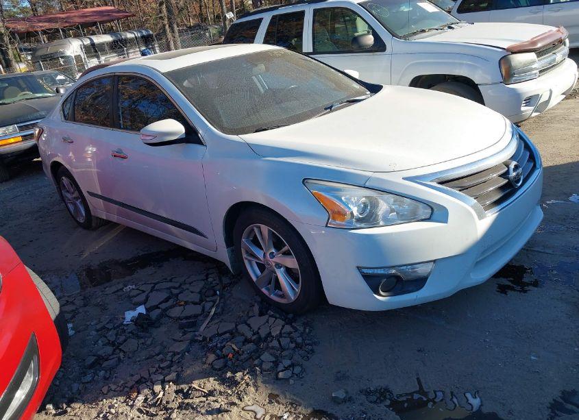 2014 Nissan Altima 2.5 SV (VIN 1N4AL3AP2EC316374) main photo