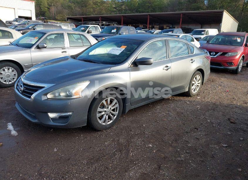 Photo 2 of 2014 Nissan Altima 2.5 S (VIN 1N4AL3AP2EC410691)