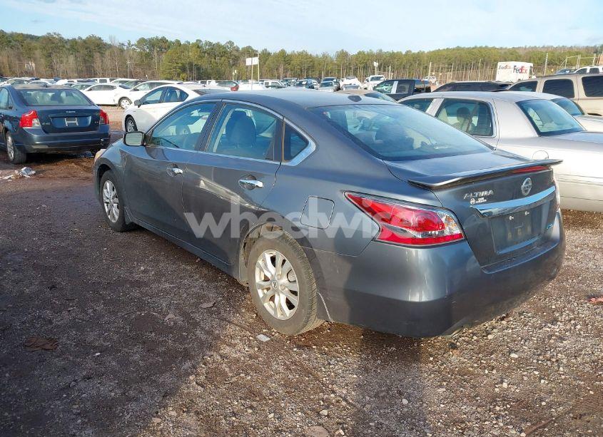 Photo 3 of 2014 Nissan Altima 2.5 S (VIN 1N4AL3AP2EC410691)