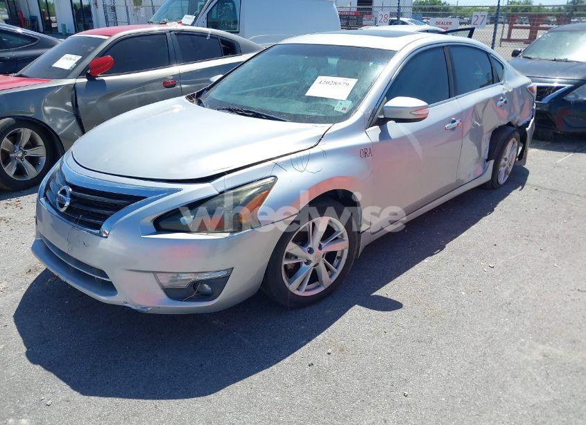 Photo 2 of 2014 Nissan Altima 2.5 SV (VIN 1N4AL3AP2EC419116)
