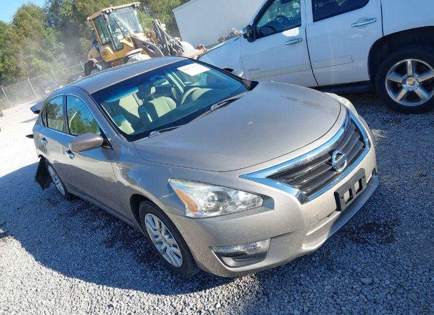 2014 Nissan Altima 2.5 S (VIN 1N4AL3AP2EN219972) main photo