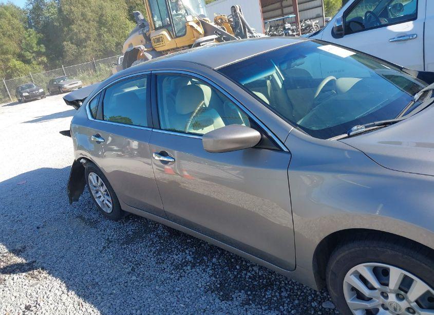 Photo 13 of 2014 Nissan Altima 2.5 S (VIN 1N4AL3AP2EN219972)