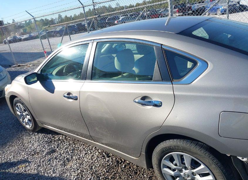 Photo 14 of 2014 Nissan Altima 2.5 S (VIN 1N4AL3AP2EN219972)