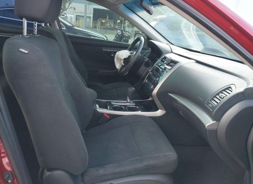 Photo 5 of 2014 Nissan Altima 2.5 S (VIN 1N4AL3AP2EN227912)