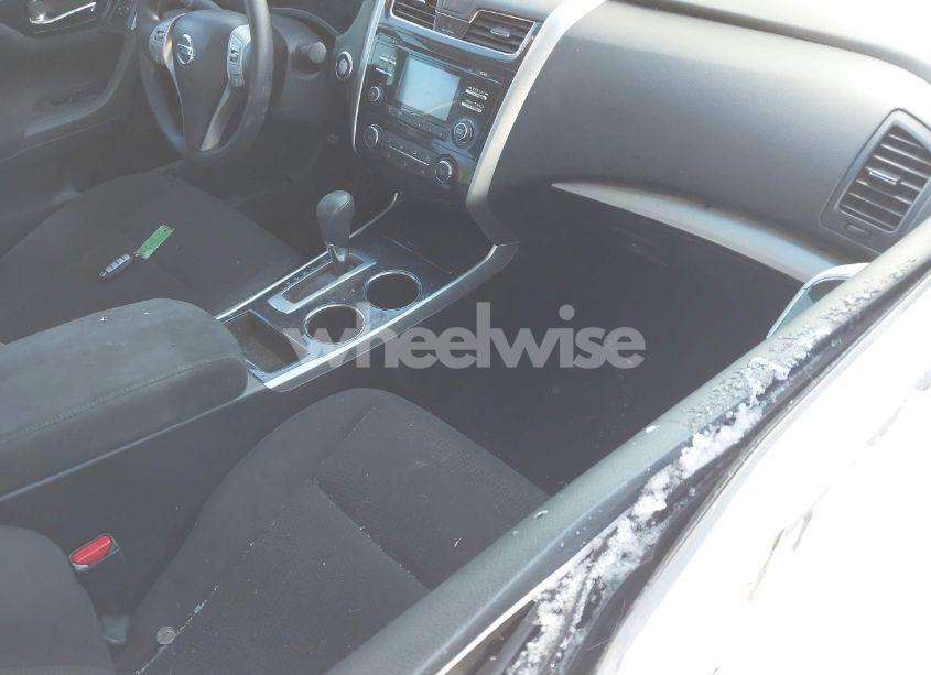 Photo 5 of 2014 Nissan Altima 2.5 S (VIN 1N4AL3AP2EN243009)