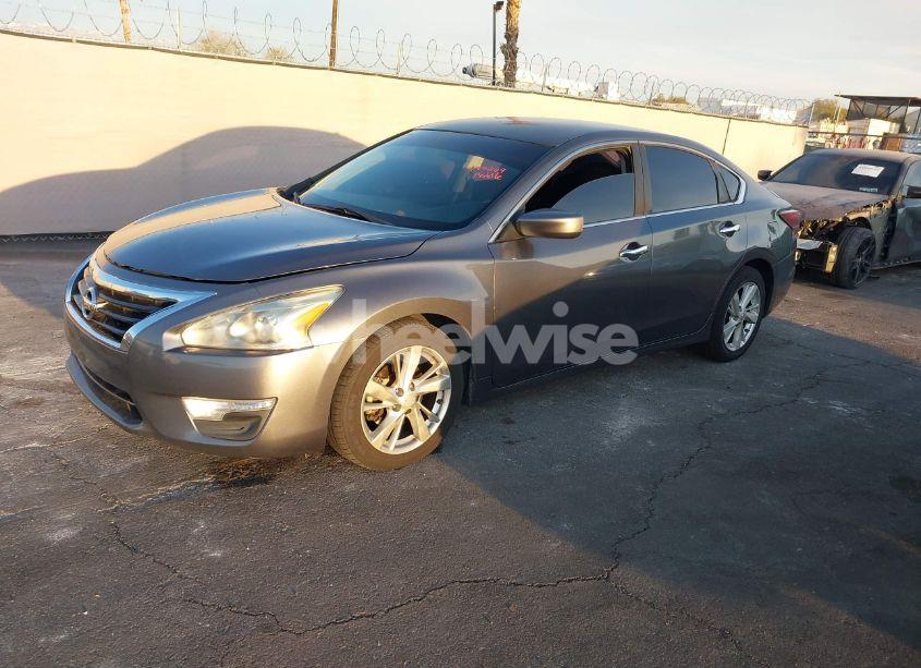 Photo 2 of 2014 Nissan Altima 2.5 SV (VIN 1N4AL3AP2EN259243)