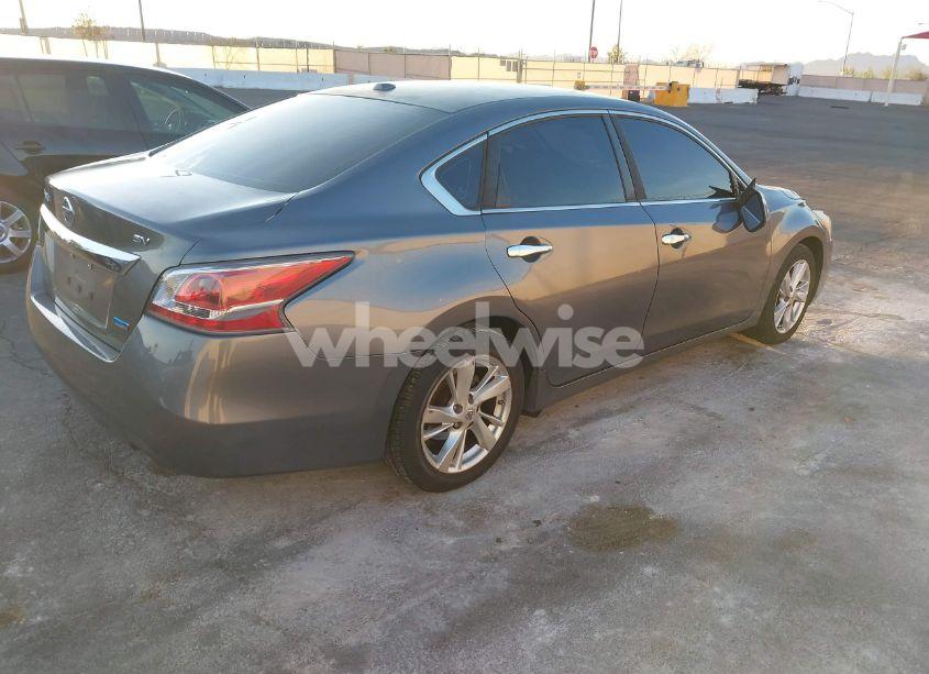 Photo 4 of 2014 Nissan Altima 2.5 SV (VIN 1N4AL3AP2EN259243)