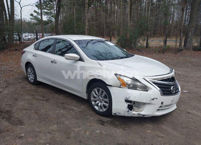2014 Nissan Altima 2.5 S (VIN 1N4AL3AP2EN335771) main photo