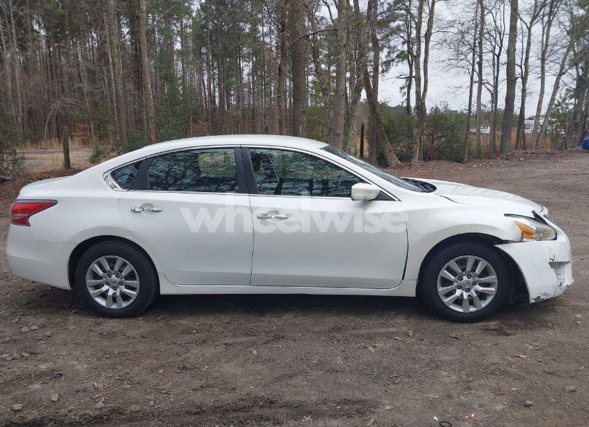 Photo 13 of 2014 Nissan Altima 2.5 S (VIN 1N4AL3AP2EN335771)