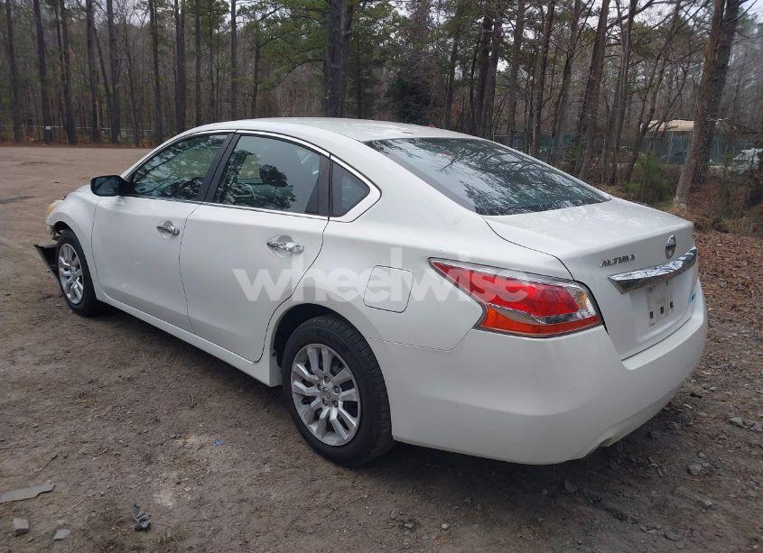 Photo 3 of 2014 Nissan Altima 2.5 S (VIN 1N4AL3AP2EN335771)