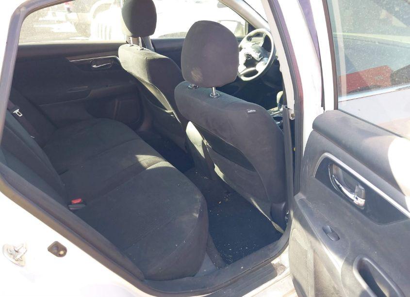 Photo 8 of 2014 Nissan Altima 2.5 S (VIN 1N4AL3AP2EN335933)