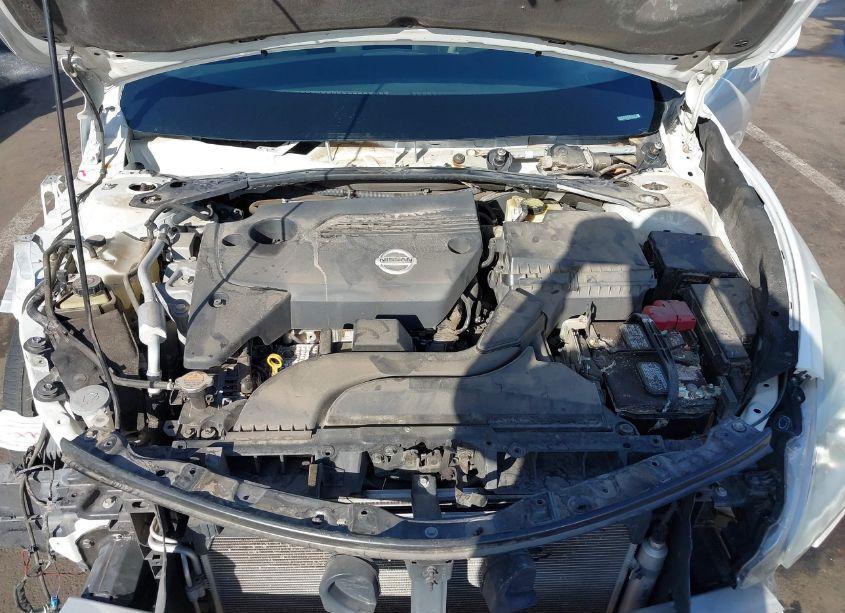 Photo 10 of 2014 Nissan Altima 2.5 S (VIN 1N4AL3AP2EN352263)