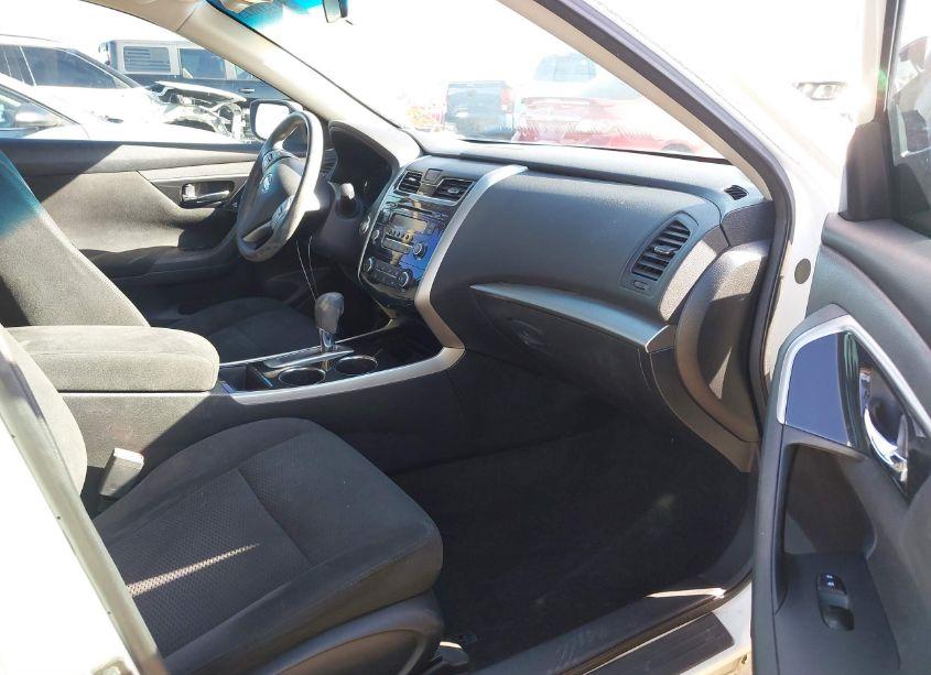 Photo 5 of 2014 Nissan Altima 2.5 S (VIN 1N4AL3AP2EN352263)