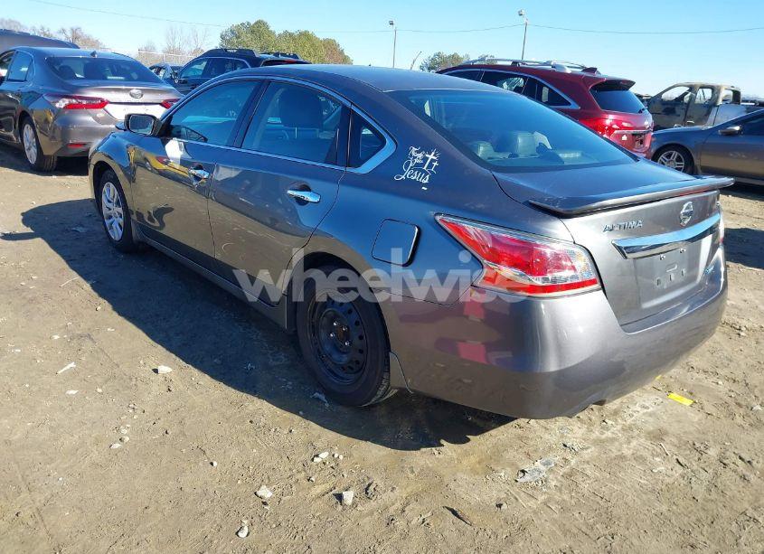 Photo 3 of 2014 Nissan Altima 2.5 S (VIN 1N4AL3AP2EN357883)