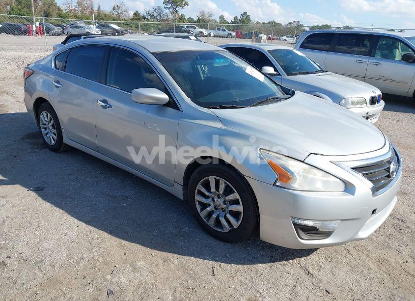 2014 Nissan Altima 2.5/2.5 S/2.5 SL/2.5 SV (VIN 1N4AL3AP2EN382928) main photo