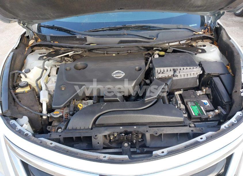Photo 10 of 2014 Nissan Altima 2.5/2.5 S/2.5 SL/2.5 SV (VIN 1N4AL3AP2EN382928)